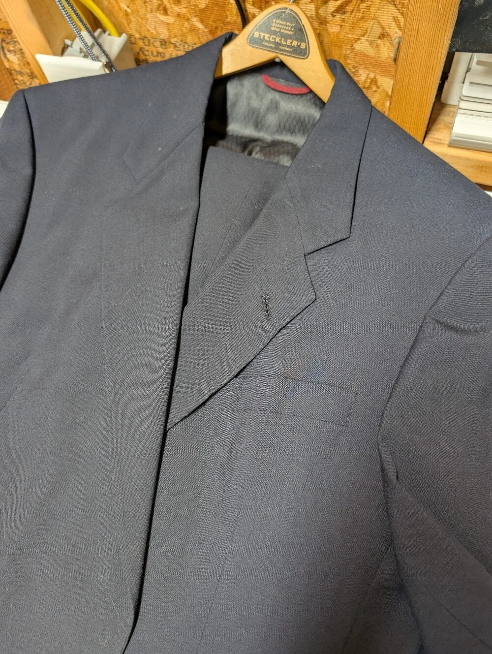 Hart Schaffner Marx (44Rx38x29) Navy Single-Breasted Suit